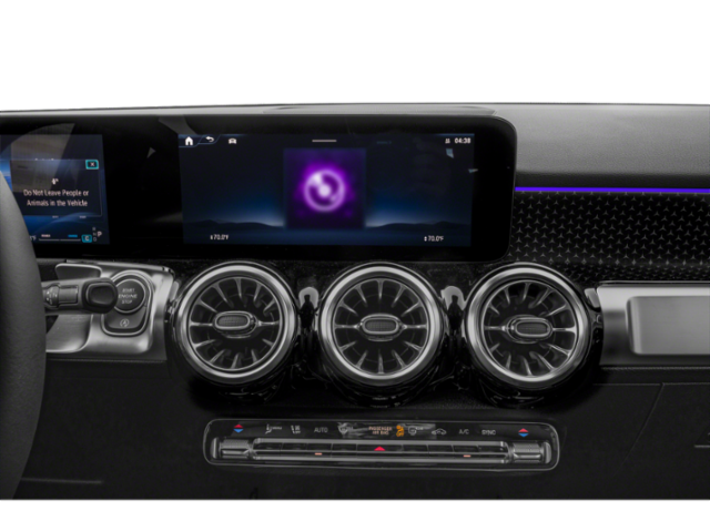 2025 Mercedes Benz GLB 250 4MATIC photo 6