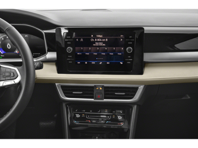 2025 Volkswagen Taos SE photo 7