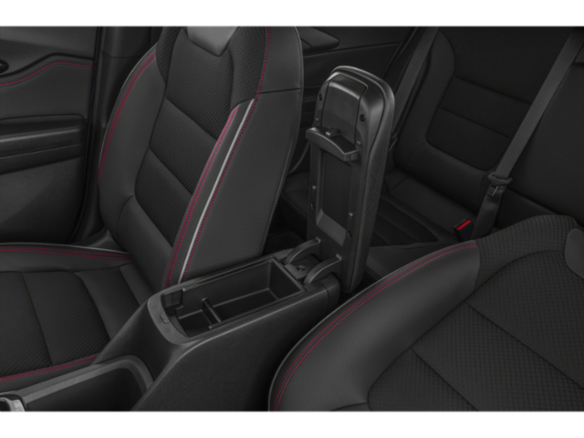 2021 Chevrolet Trailblazer RS photo 2