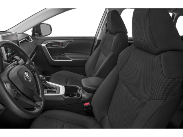 2025 Toyota RAV4 LE photo 5