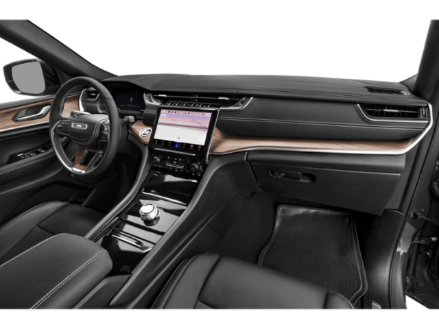 2025 Jeep Grand Cherokee Overland photo 11