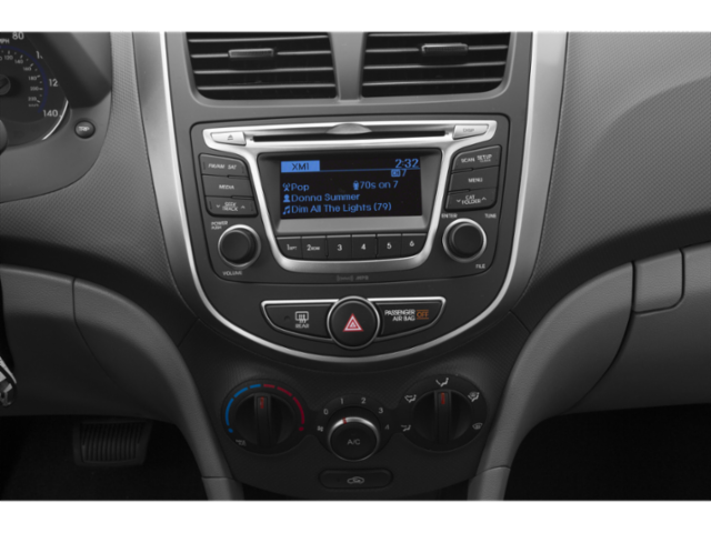 2015 Hyundai Accent GLS photo 6