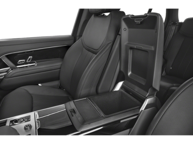 2025 Land Rover Range Rover SE photo 10