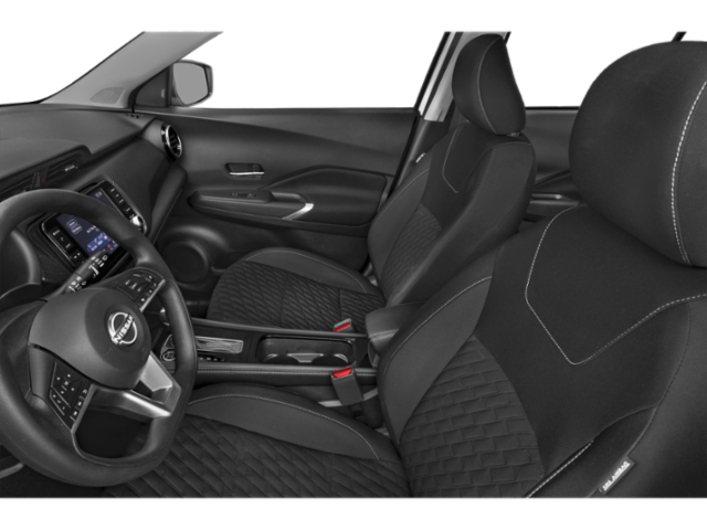 2022 Nissan Kicks SV photo 5