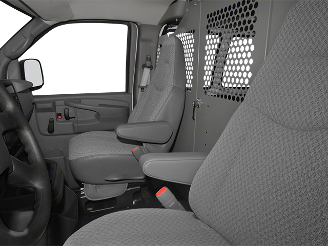 2014 Chevrolet Express 2500 Work Cargo Van photo 4