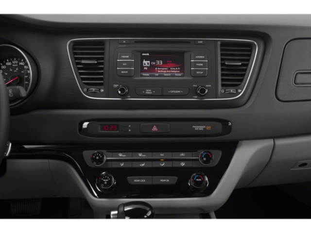 2016 Kia Sedona LX photo 11