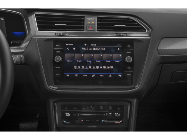 2024 Volkswagen Tiguan SE Wolfsburg Edition photo 12