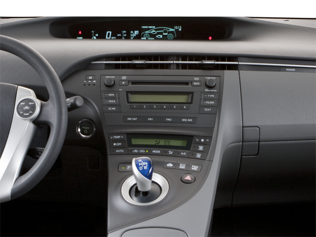 2010 Toyota Prius Two photo 15