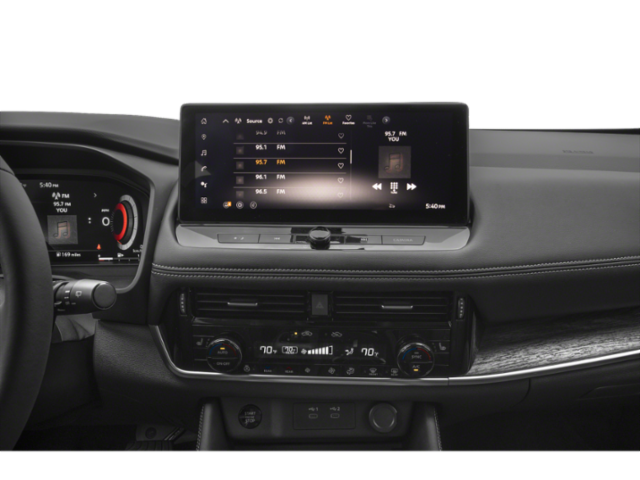 2026 Nissan Rogue Platinum photo 7
