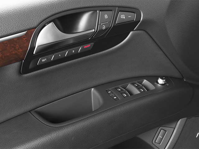 2013 Audi Q7 3.0T Premium photo 18