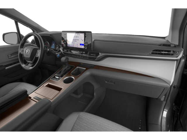 2021 Toyota Sienna LE photo 11