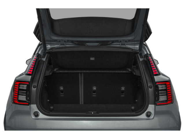 2026 Volvo EX30 Plus photo 4