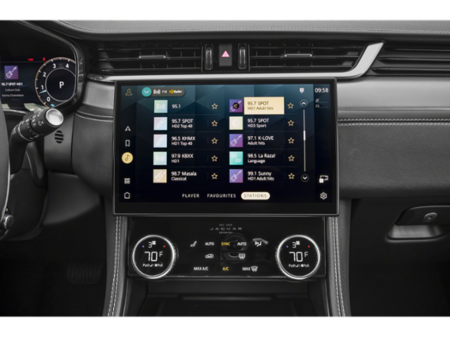 2025 Jaguar F-PACE P250 R-Dynamic S photo 5