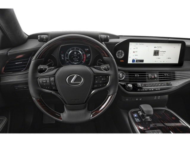 2025 Lexus LS 500 photo 3