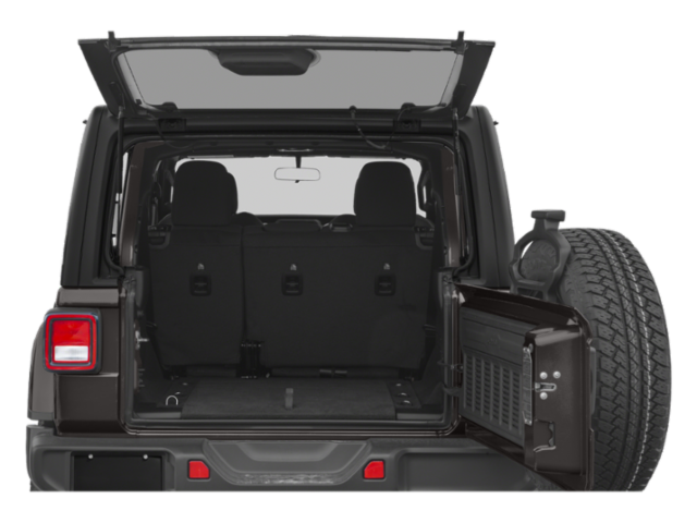 2022 Jeep Wrangler Unlimited Sahara Altitude photo 8