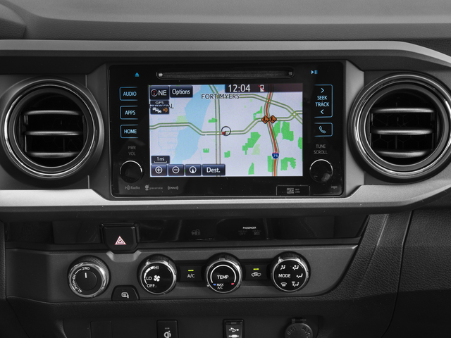 2017 Toyota Tacoma TRD Off-Road photo 4