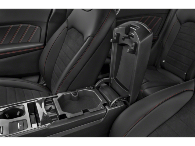 2022 Ford Edge ST photo 20