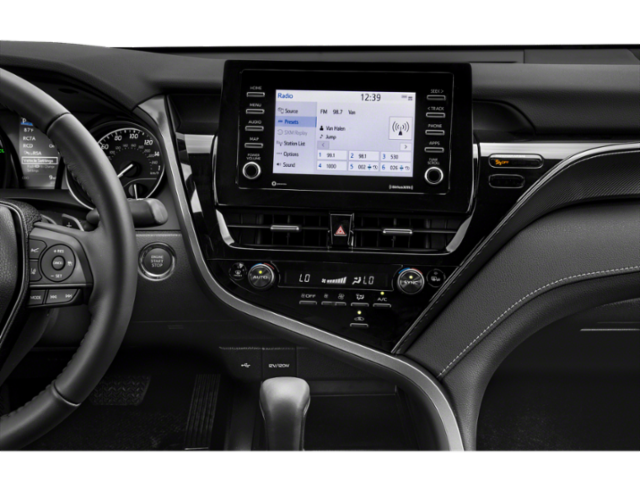 2023 Toyota Camry SE photo 18