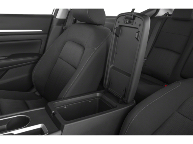 2022 Nissan Altima 2.5 SV photo 10