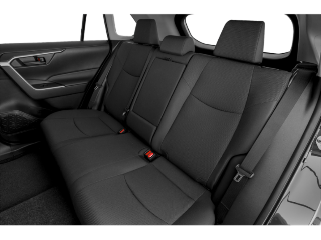 2021 Toyota RAV4 LE photo 3