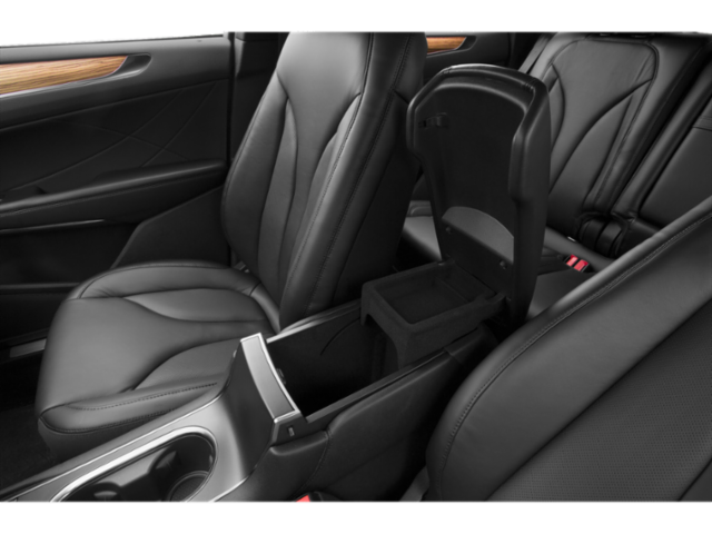 2015 Lincoln MKC Base photo 19