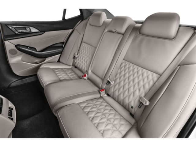 2023 Nissan Maxima Platinum photo 10