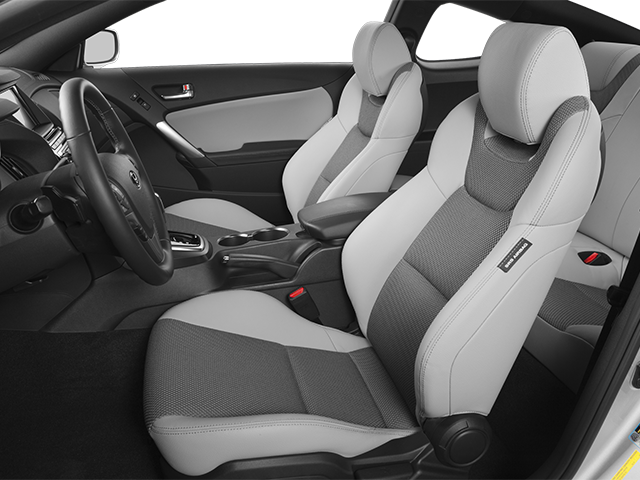 2013 Hyundai Genesis Coupe 2.0T photo 6