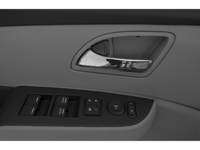 2015 Honda Odyssey EX photo 16