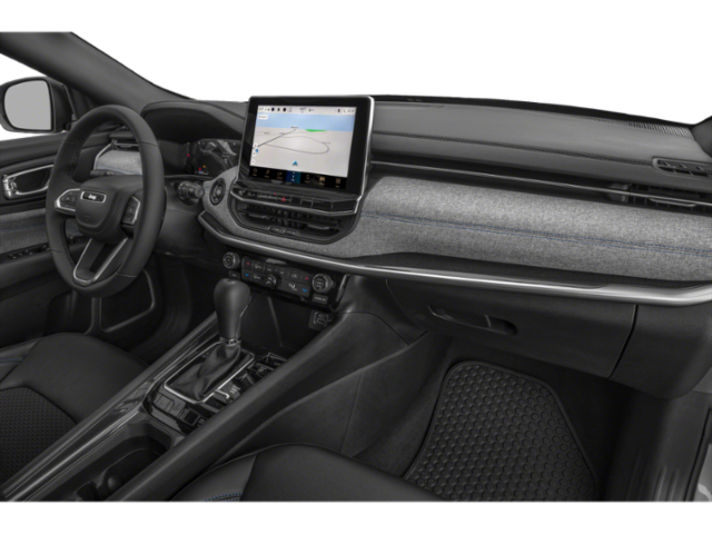 2026 Jeep Compass Latitude Altitude photo 12