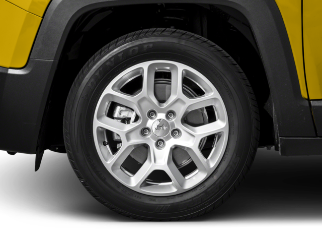 2017 Jeep Renegade Latitude North Edition photo 2