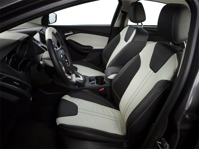 2013 Ford Focus SE photo 4