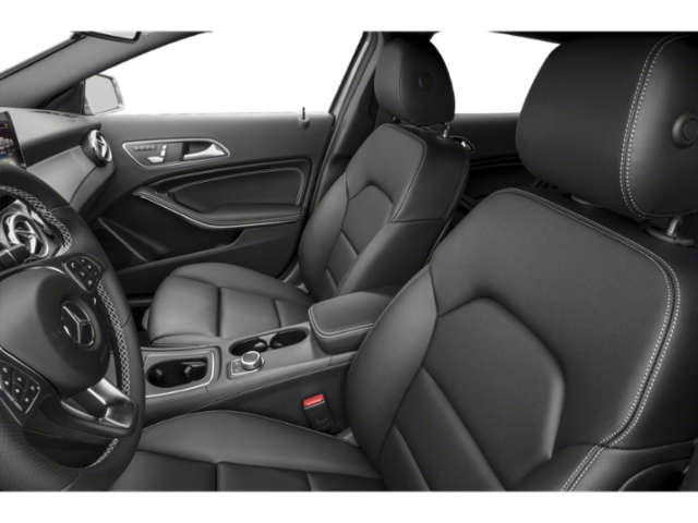 2019 Mercedes Benz GLA 250 4MATIC photo 4