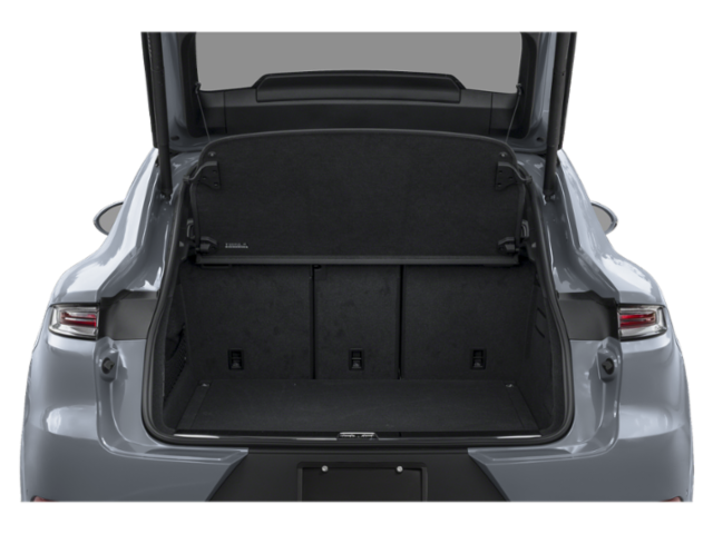 2025 Porsche Cayenne S photo 6