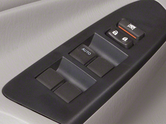 2013 TOYOTA TACOMA - Image 19