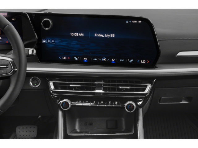 2025 Chevrolet Traverse photo 15