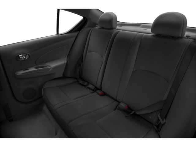2015 Nissan Versa 1.6 Plus photo 19