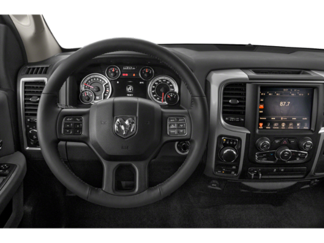 2023 Ram 1500 Classic Warlock photo 3