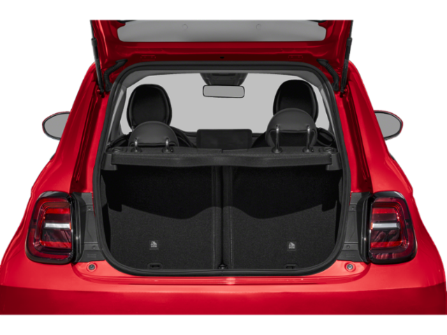 2025 Fiat 500e La Prima photo 10