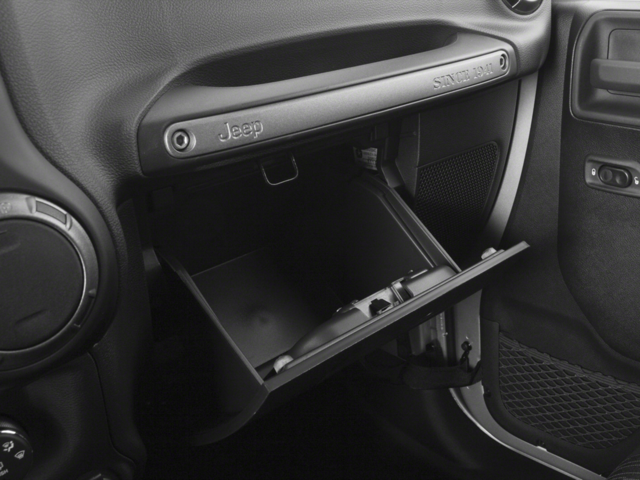 2017 JEEP WRANGLER - Image 13