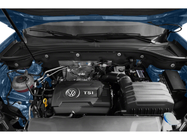 2022 Volkswagen Atlas Cross Sport SE photo 2