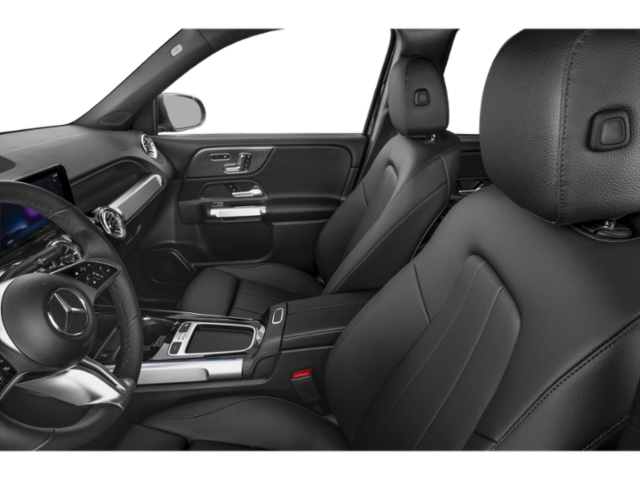 2025 Mercedes Benz GLB 250 4MATIC photo 5