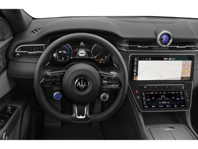 2025 Maserati Grecale photo 3