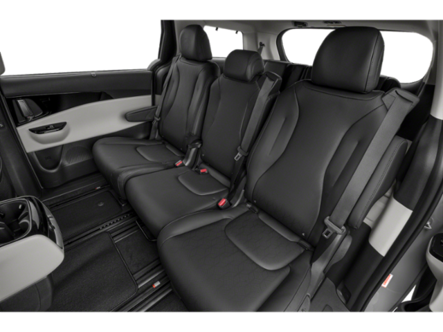 2024 Kia Carnival EX photo 8