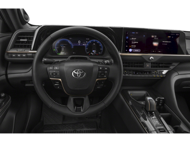 2025 Toyota Crown Signia Limited photo 3