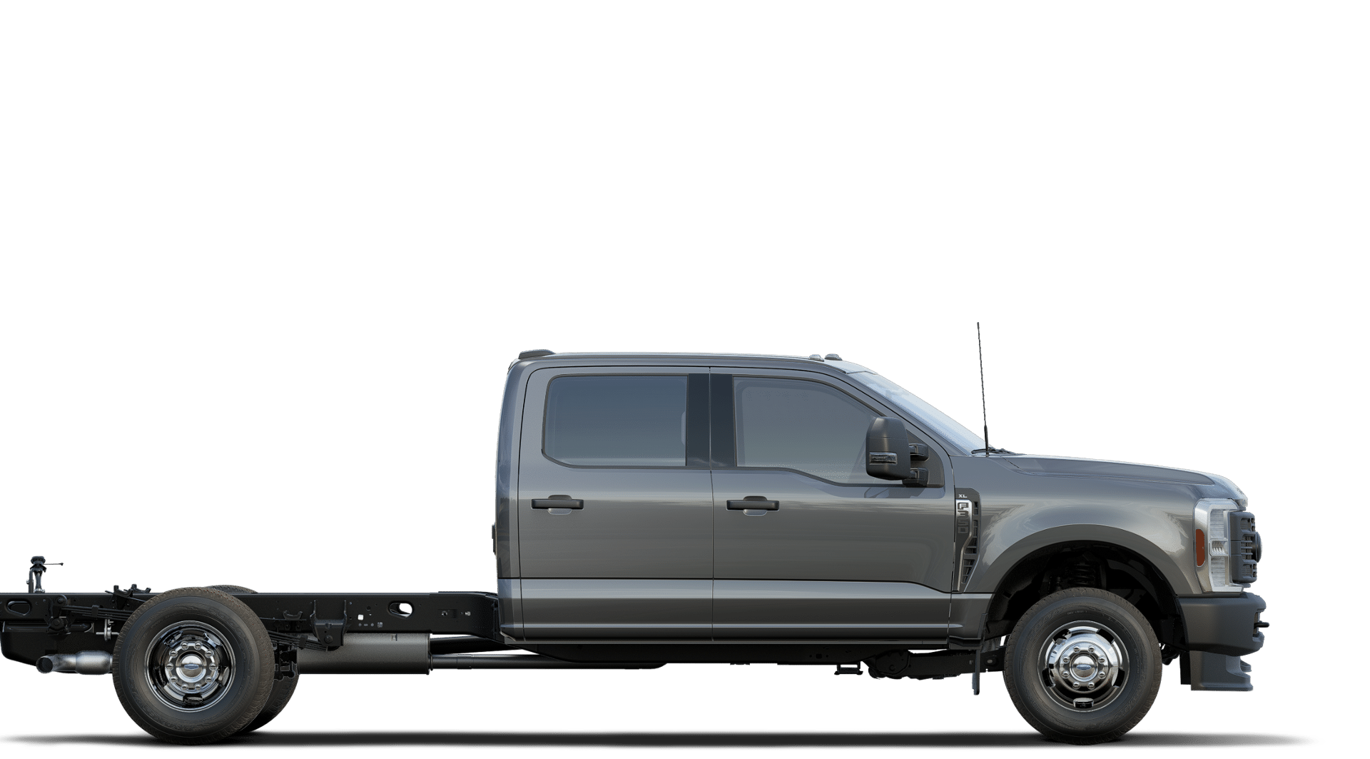 2025 Ford F-350 Super Duty Chassis Cab XL - Photo 45