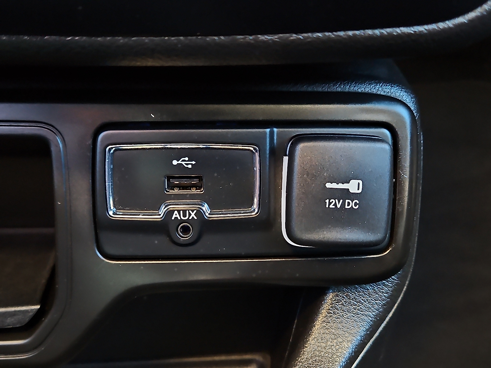 used 2021 Jeep Renegade car, priced at $16,399
