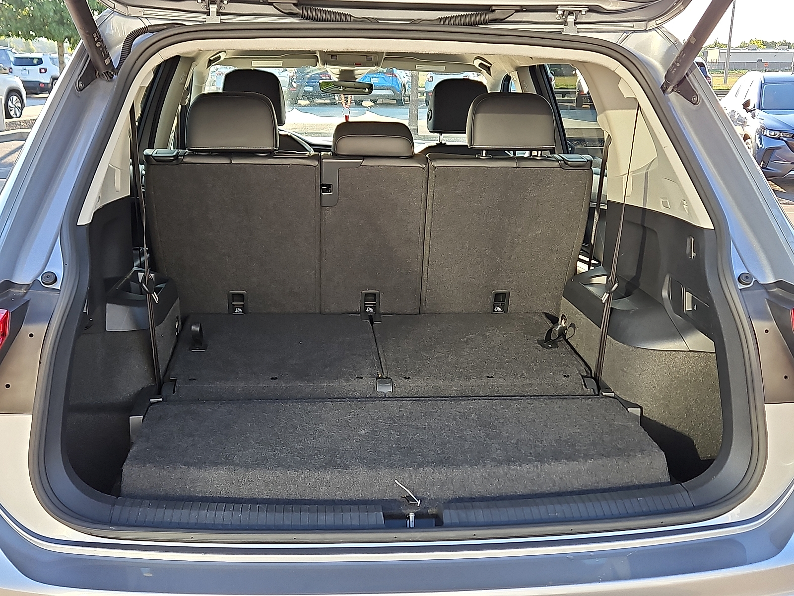 used 2024 Volkswagen Tiguan car, priced at $25,575
