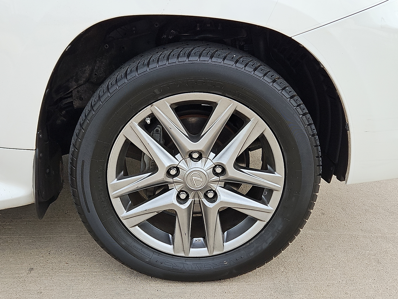 used 2013 Lexus LX 570 car, priced at $25,995