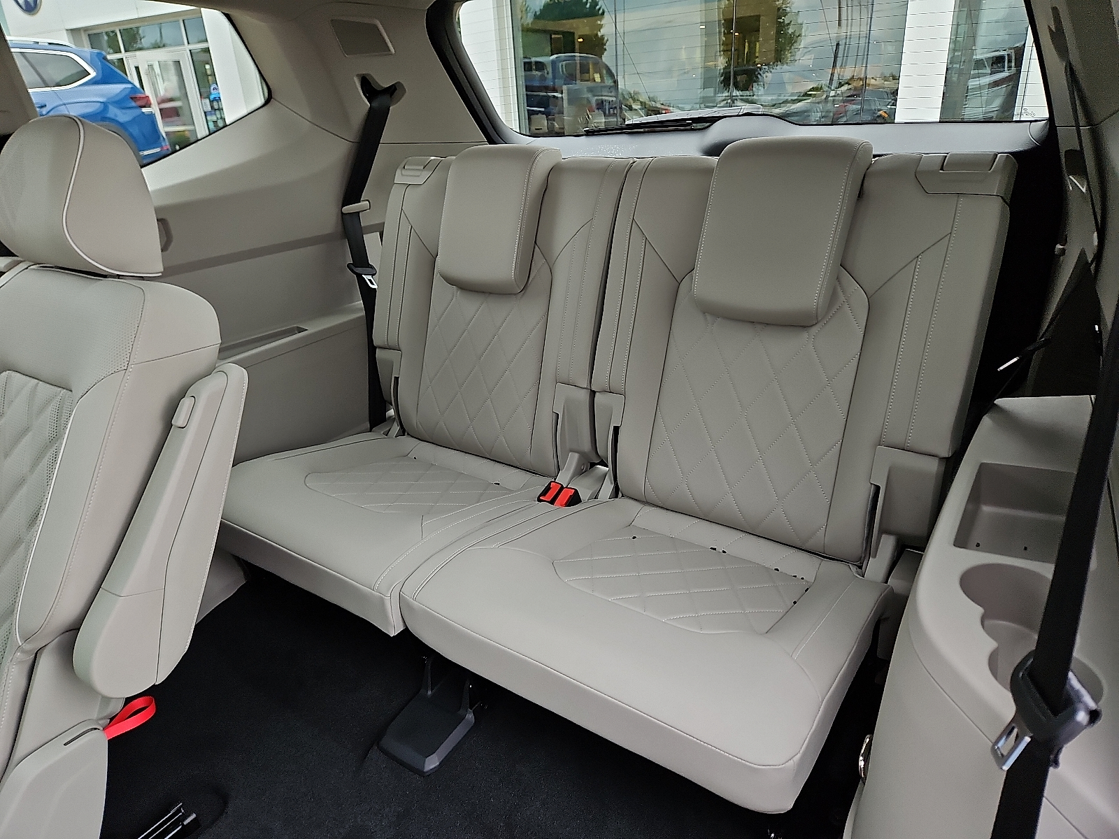 new 2025 Volkswagen Atlas car, priced at $57,006