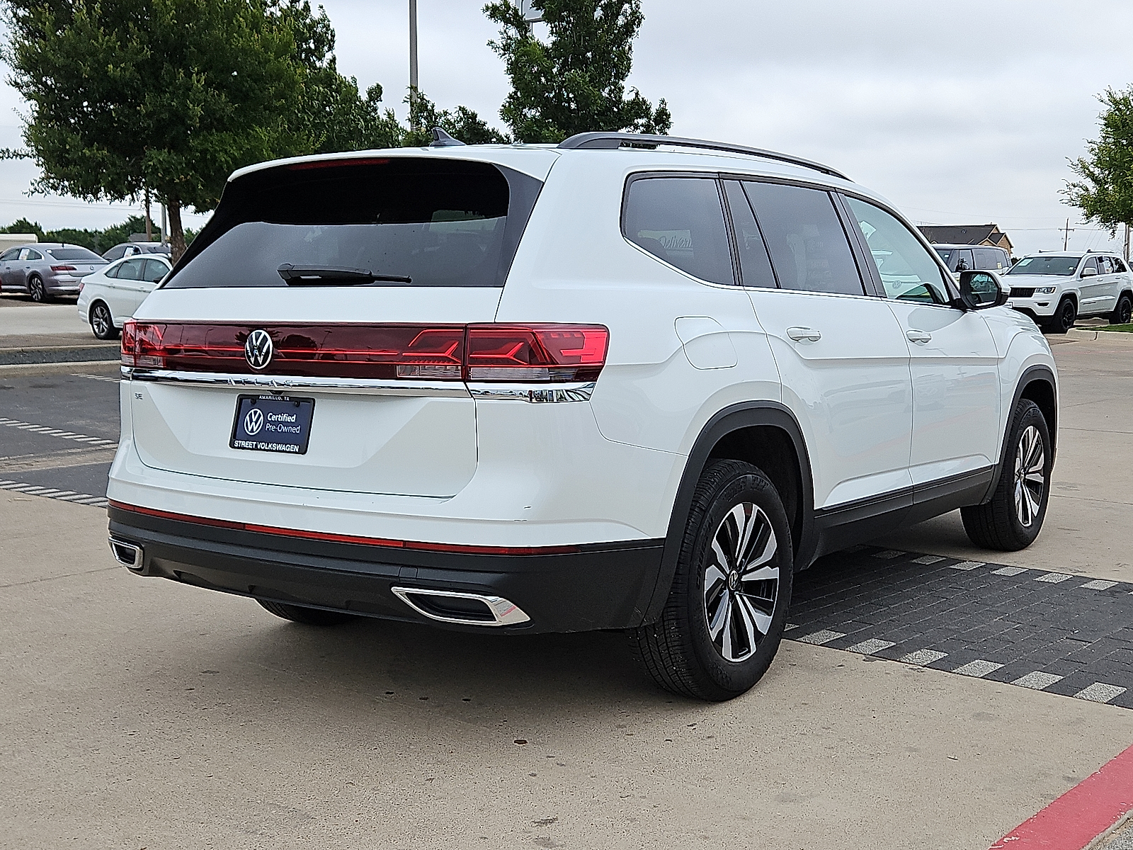 used 2024 Volkswagen Atlas car, priced at $34,599